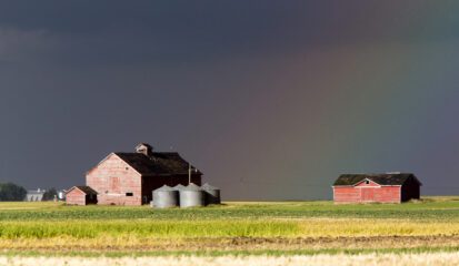farm-agriculture-business-reorganizations-southern-alberta